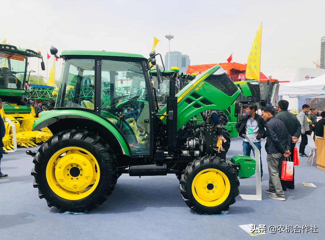 「新疆農(nóng)機(jī)展大賞」這么多酷炫的國(guó)外農(nóng)機(jī)，哪個(gè)是你的菜！
