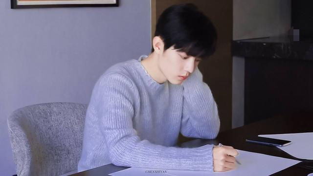 Blessing ox one extremely fast ascend a top, have gone through the Xiao Zhan that 1000 sail return afresh, already was figure of 100 million level