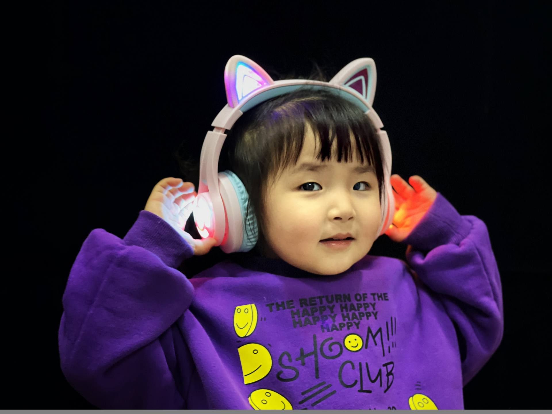 儿童上网课Tribit趣倍BTH13头戴式发光蓝牙耳机体验