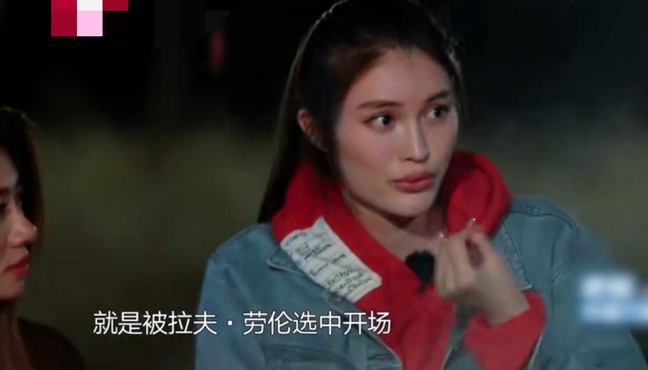 何穗自曝当运动员经历，每天练习伤痛已成习惯，被贵人看中成超模