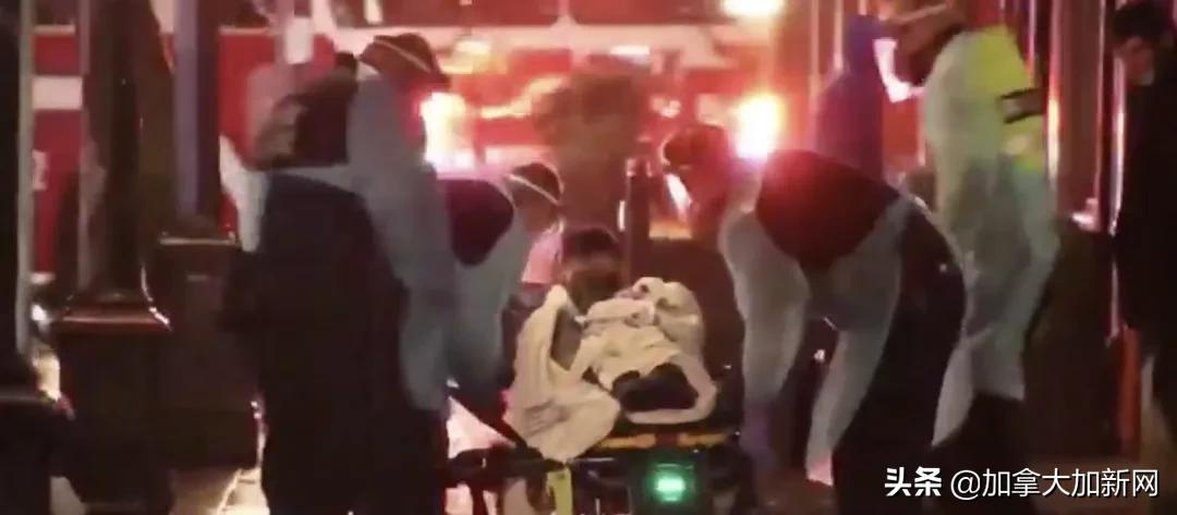 大温男子在市中心被乱刀捅死 疯汉持砍刀沿街狂追路人
