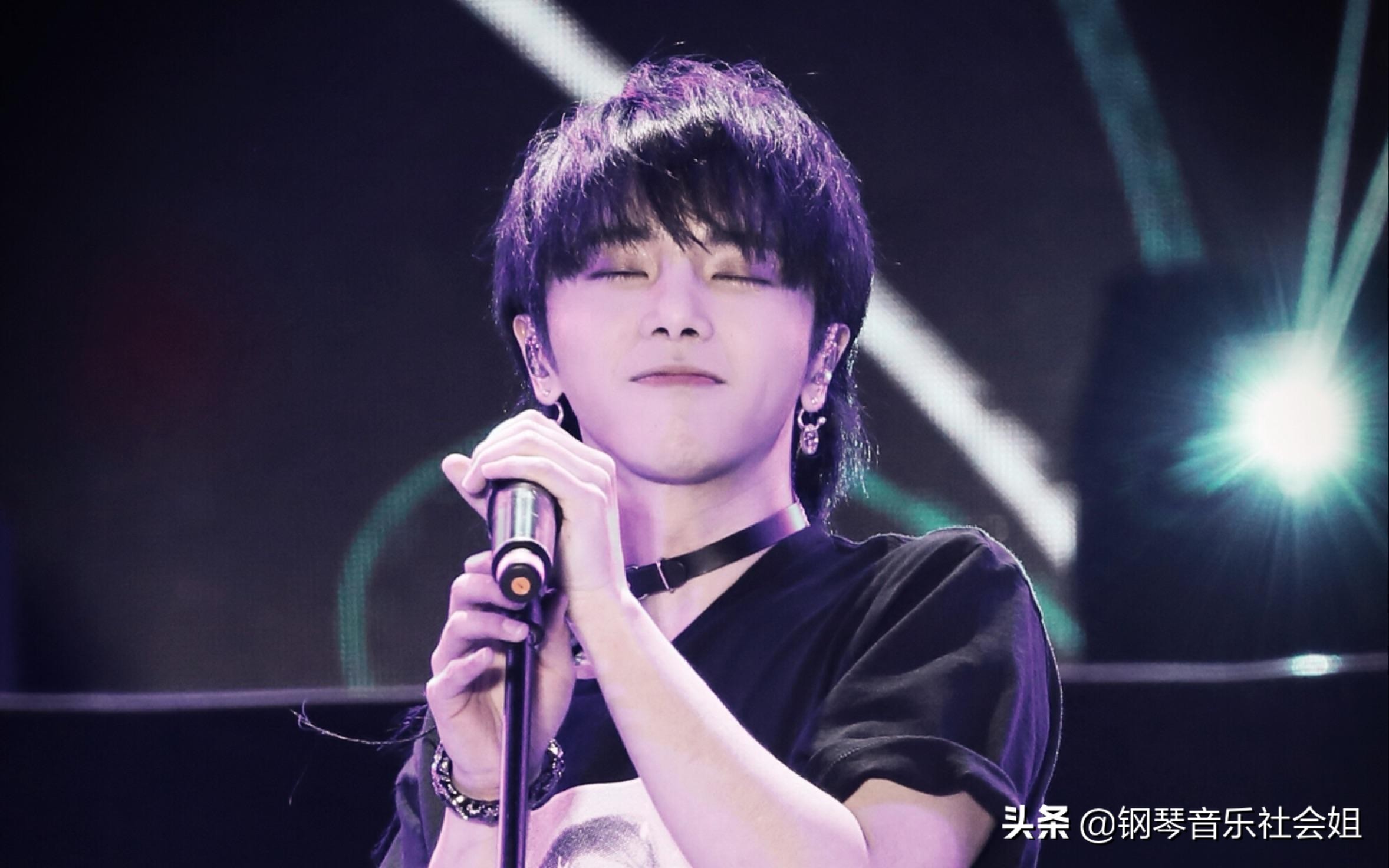 华晨宇的高音原来这么高，其他歌手如何评价华