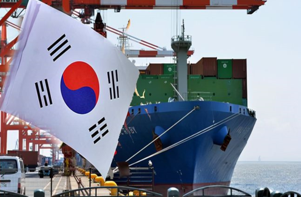 美国“放水”全球买单？韩国宣布加息，给世界各国敲响警钟