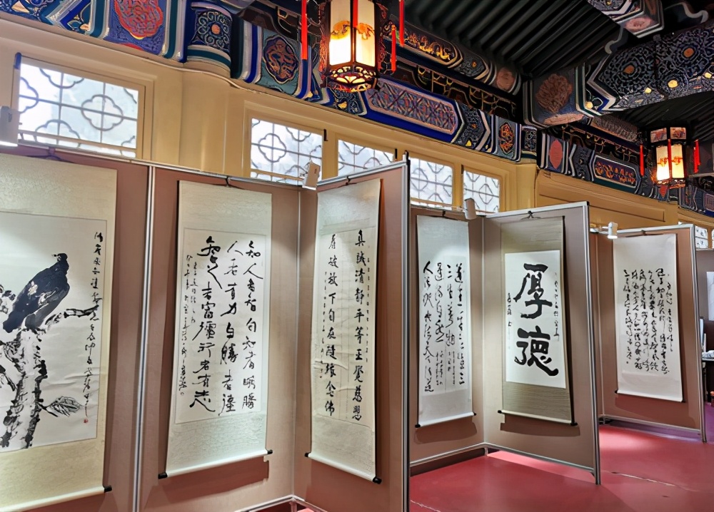 高源—?jiǎng)?chuàng)新“快樂數(shù)碼書法”成果展在北京中山公園隆重舉行