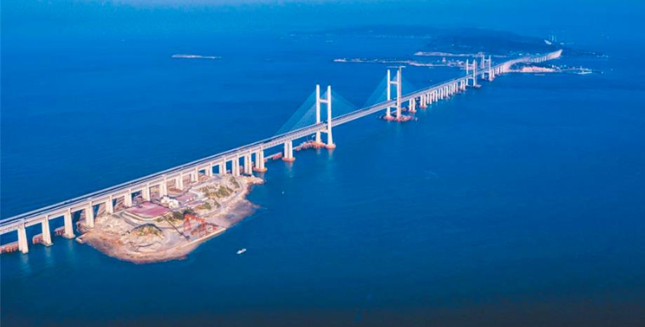 大陸規劃建高鐵通台北俄駐中國大使稱�願意坐高鐵去台灣�