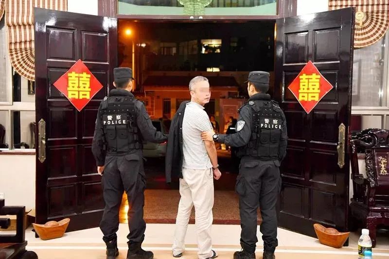 海南建省以来最大反黑案：196人涉案，追赃25亿余元，“首恶”判处死刑