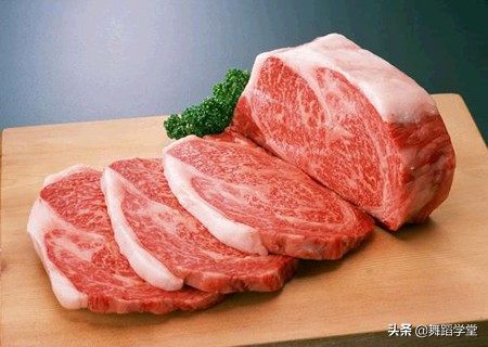 冻肉不要直接用水泡，教你一招，冻肉也能变成