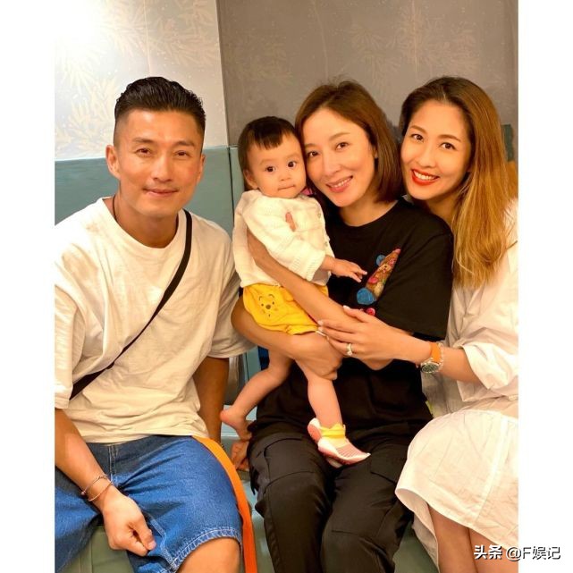 陳敏之楊怡陳山聰帶子女相聚星二代們露面被讚可愛