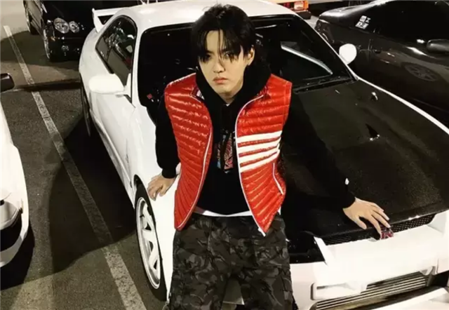 吴亦凡被批准逮捕后，网传其母亲也被拘，罪名疑似涉嫌包庇