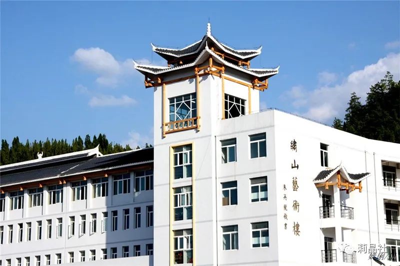 “莉晶社”落户凯里学院双创空间，为年轻人搭建最佳创业平台