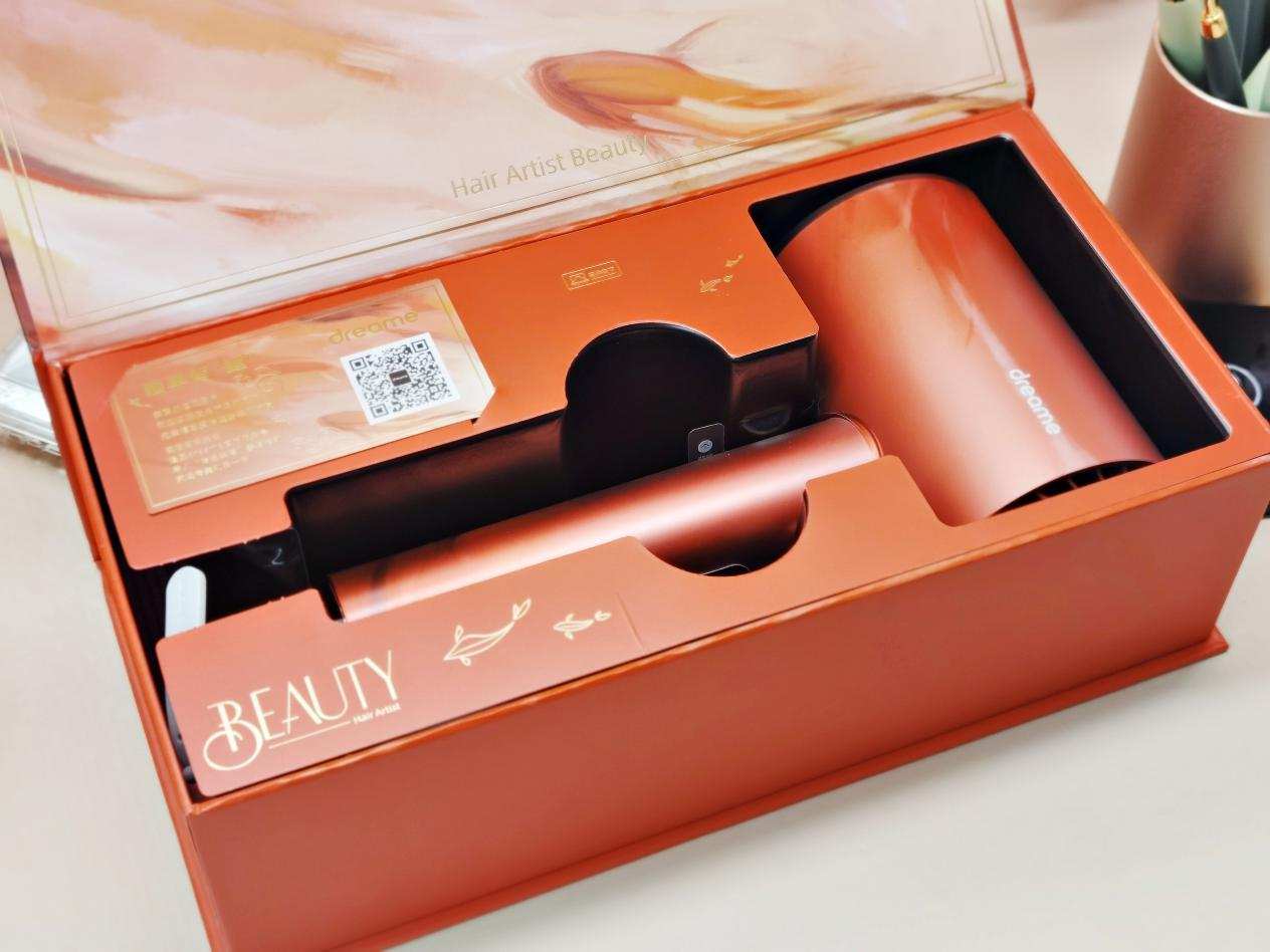 Does the Spring Festival deliver goods time -- is your Valentine's Day gift excuse me ready not? 