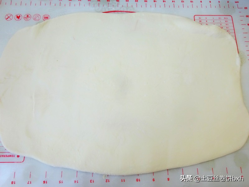 油酥饼这样做才地道，吃了30年没够，想想都会流口水，一看就会！