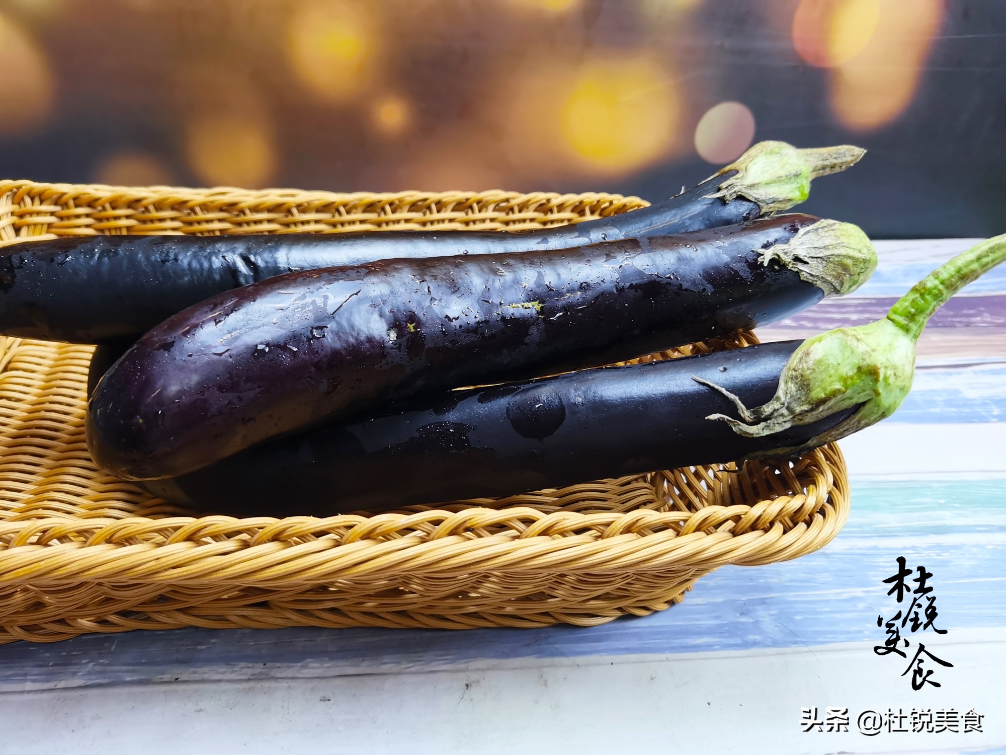 买茄子 挑直的还是弯的 如何鉴别老嫩 买错又老又韧 白浪费钱 Mp头条