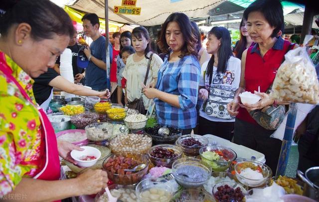 摆地摊3天赚1700元？农民大呼没赚到钱，消费者高