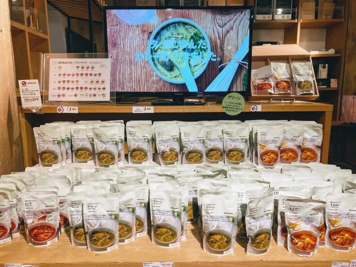 外卖暴利揭秘：七成来自料理包，美团饿了么都有