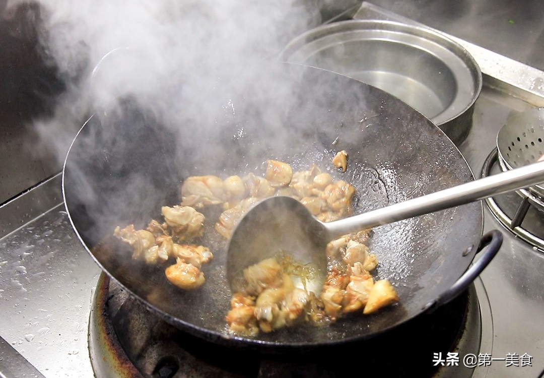 啤酒鸭很多人都做错了，厨师长教你几个技巧，飘香四溢，味道鲜美