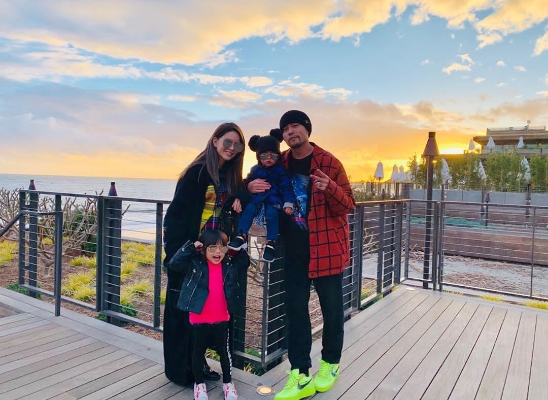 周杰伦昆凌送儿女上国际贵族学校，被曝一年学费高达30多万