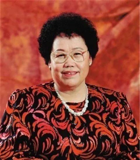 陈姓女富豪四位财富超百亿 陈姓女富豪 四位超百亿