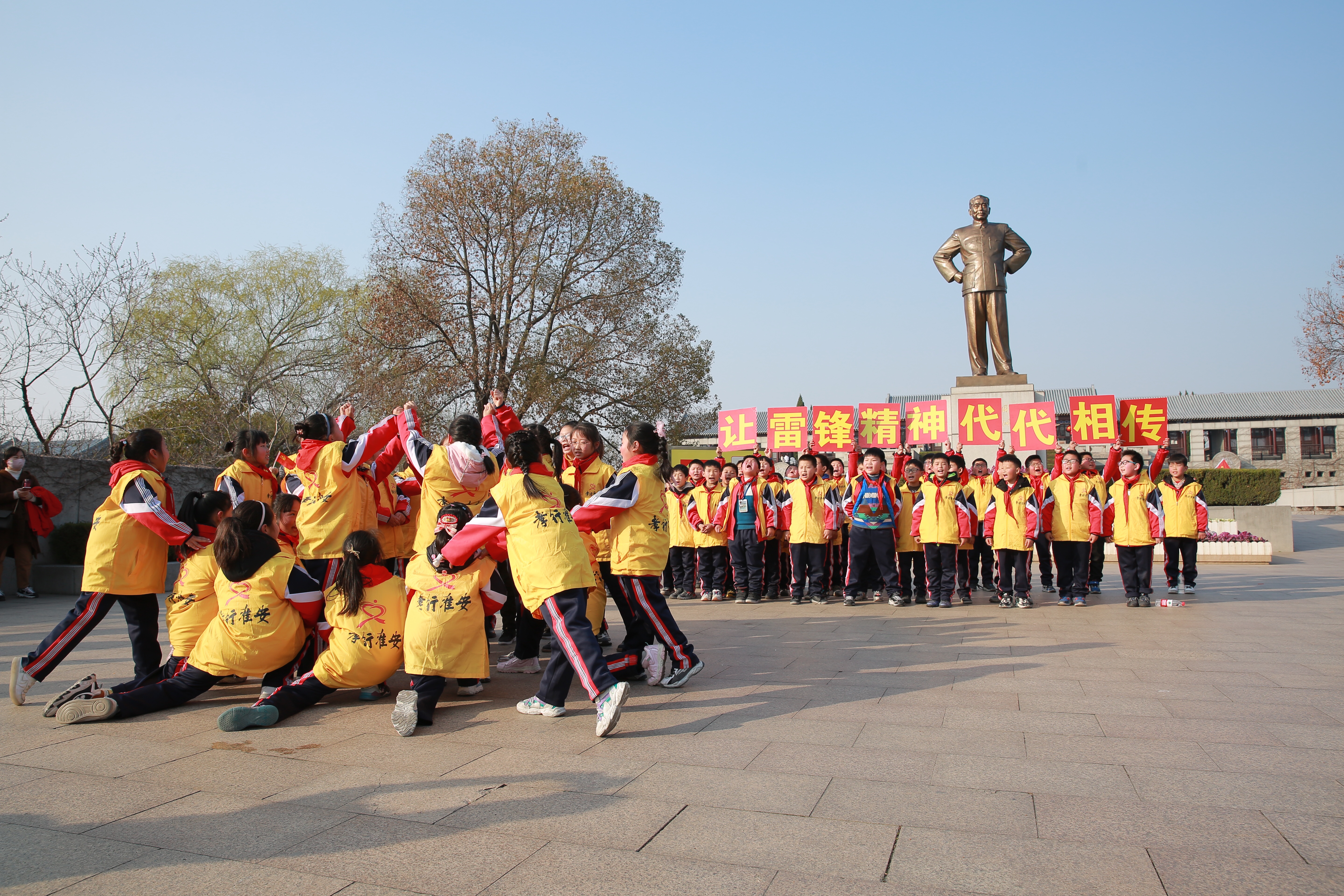学习雷峰好榜样月活动启动仪式在淮安举行