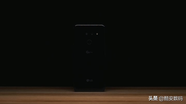 真香吗？也许是 LG G 系列绝唱，LG G8 深度体验