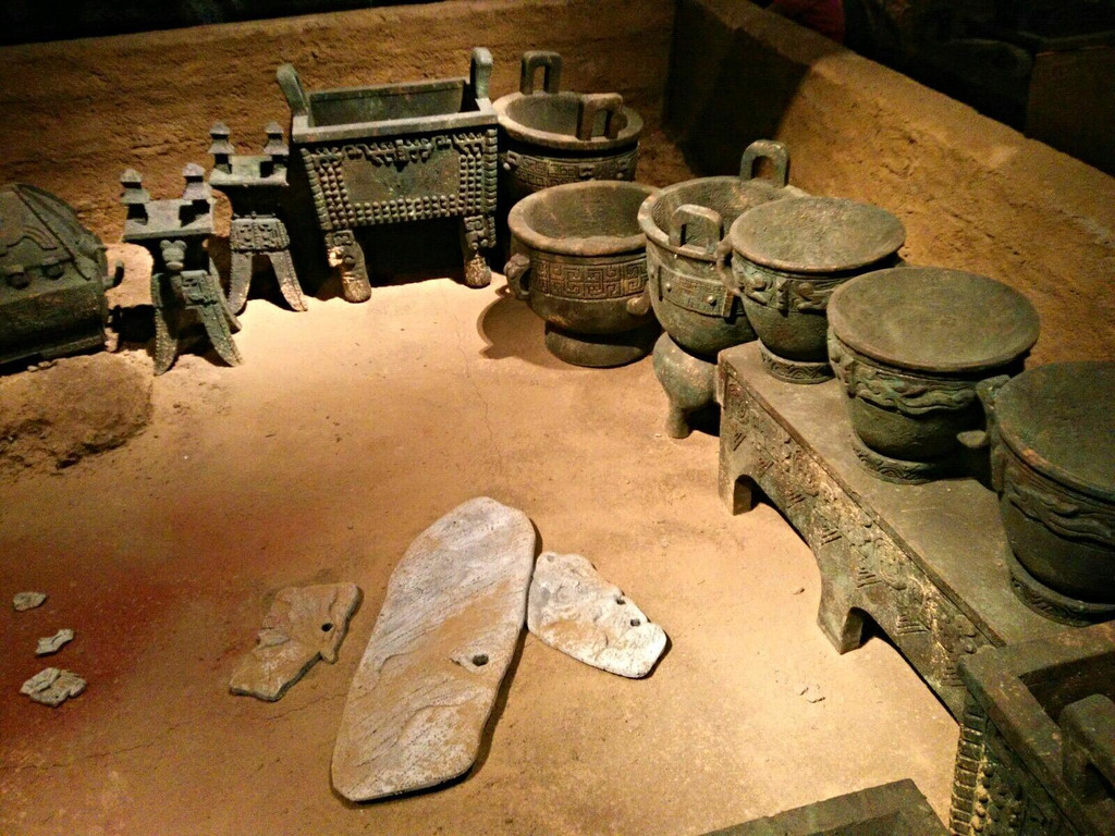 埋藏在王宮地下的女尸，3000年古墓無人去盜，引出一段千古傳奇