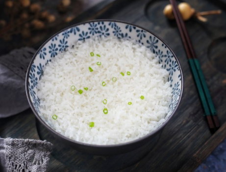 图片[6]-蒸米饭时别只会泡米多加3步米饭香味足软又亮颗粒分明-起舞食谱网