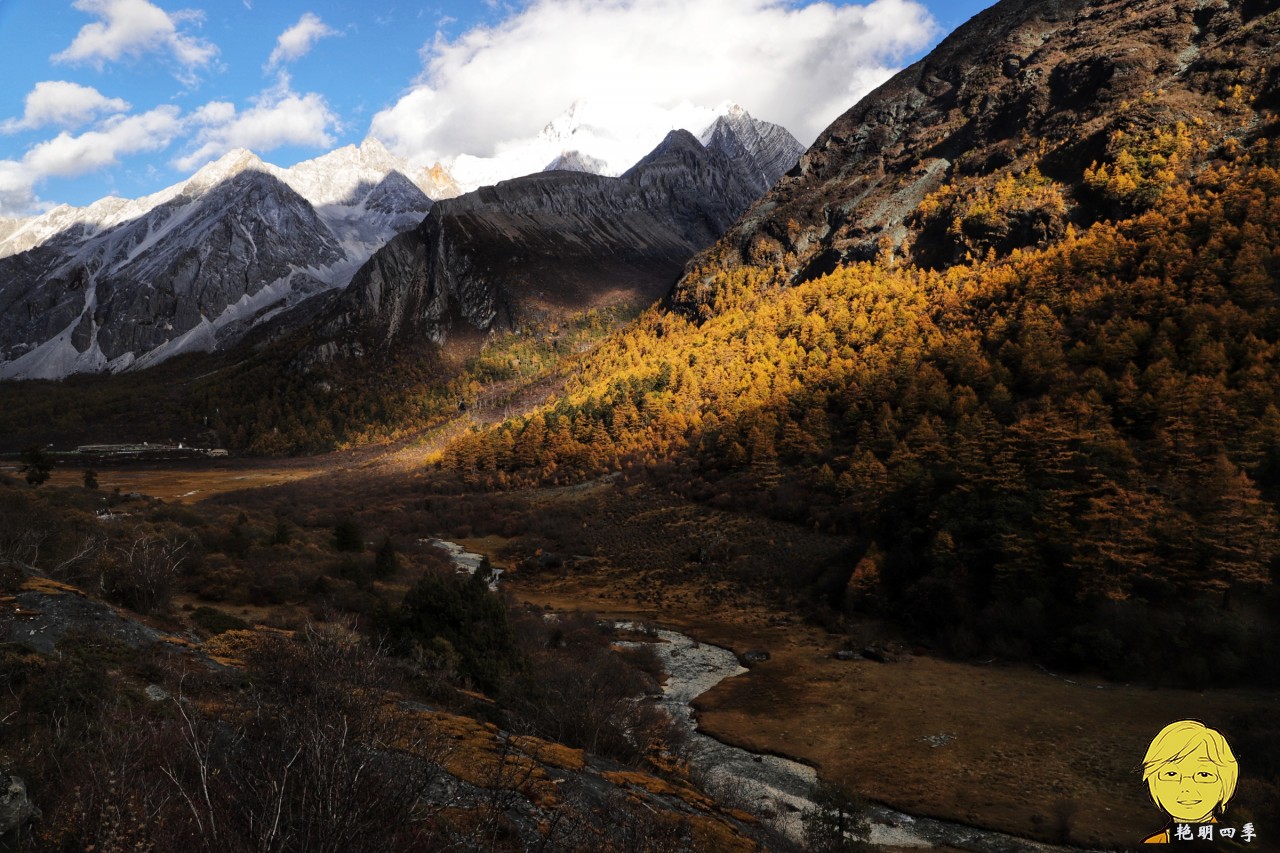 The golden autumn is here again, if you want to go to Aden, Daocheng, you should set off