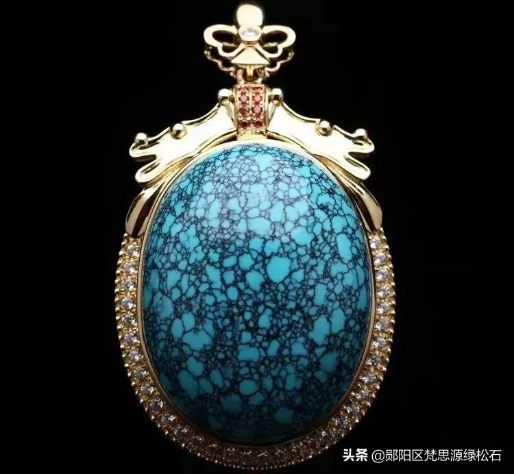 绿松石上的铁线，到底是什么物质？