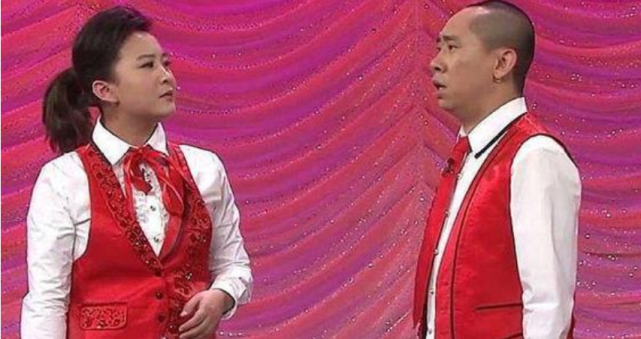 13年前，二人同上春晚，如今賈玲成了老板，那么白凱南哪去了？