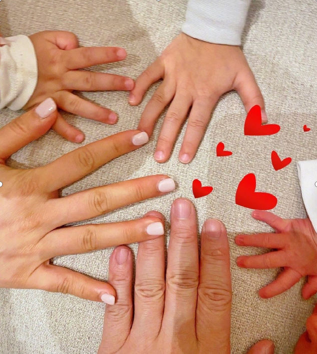 胡杏兒三胎得男，應采兒冉瑩穎也是都生兒子，小s三個女兒也幸福