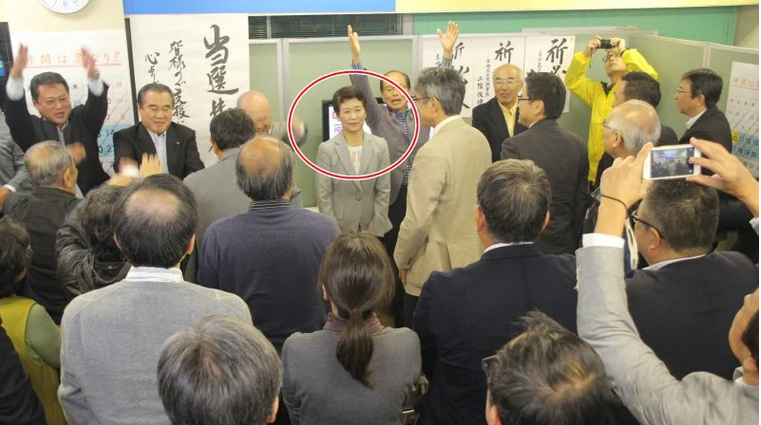 日本新首相夫人：钟点工二婚嫁给农民工，最终凭什么能望夫成龙？
