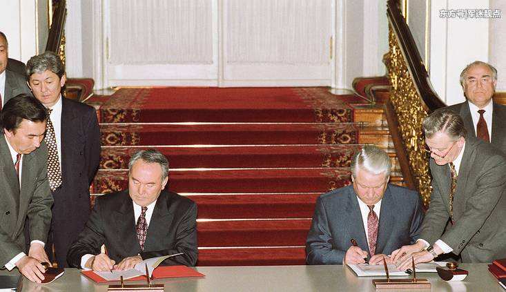 哈萨克斯坦：苏联解体后第三个拥核大国，为何