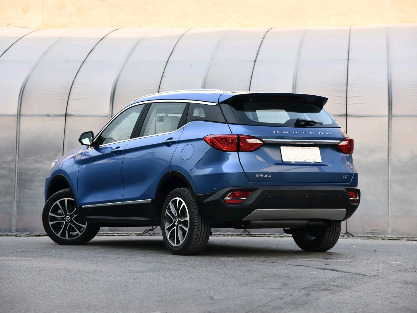 以"马"为车标的国产suv,比哈弗h6还霸气,售6.98万起