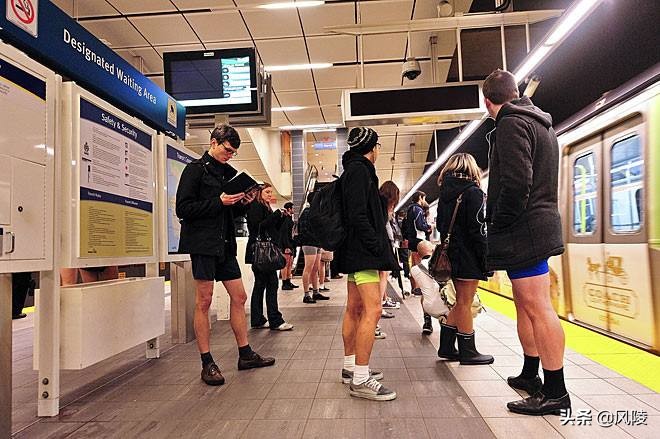 美国无裤日传到日本，实行1次就被取消？日本女