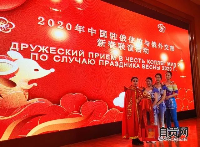 牛！自贡杂技入选2021加拿大春节联欢晚会