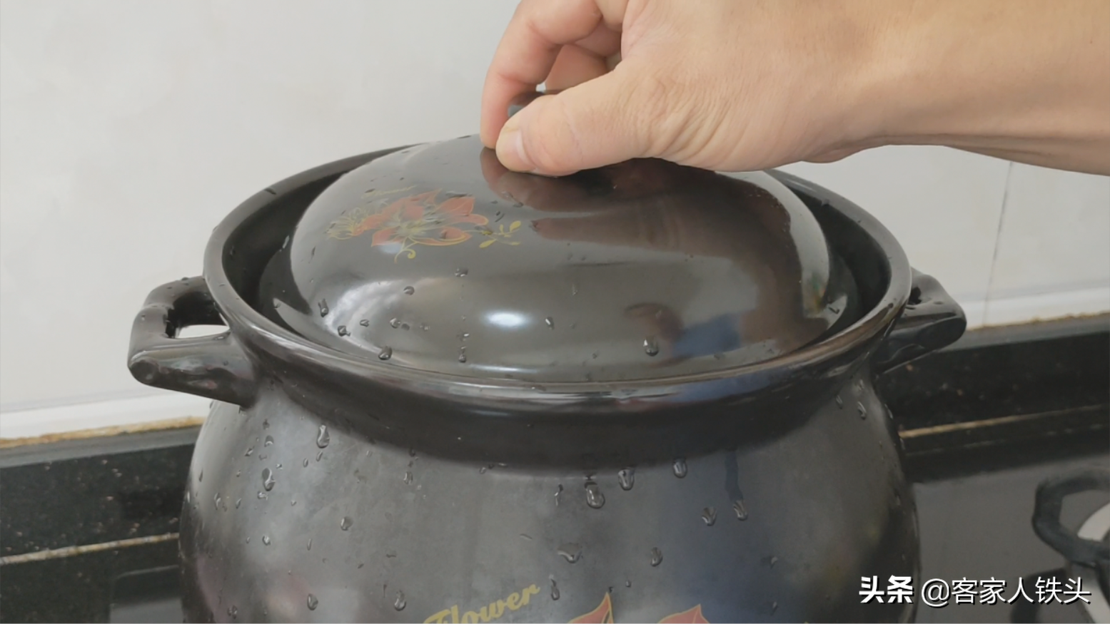 2條豬尾加1把黑豆，天冷了教你正確吃法，溫補好吃，全家適合吃