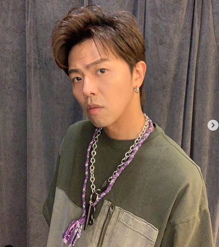 黄鸿升追悼会现场：女友情绪几近崩溃，张钧甯贾静雯曹格哀伤落泪