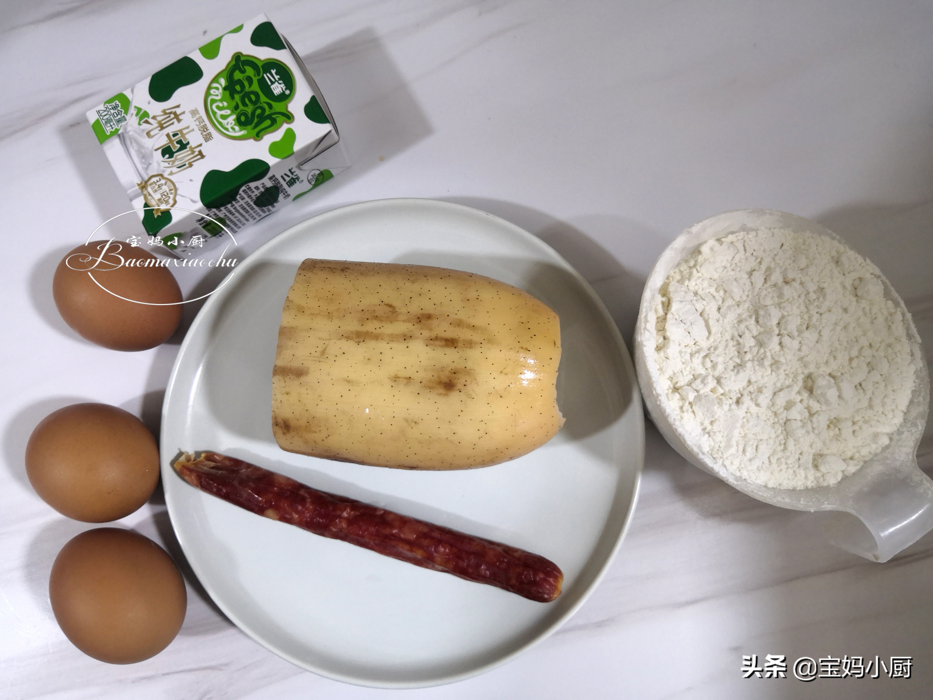 春季早餐，牛奶和雞蛋換個吃法，烙成餅老​​少都喜歡，營養又快手