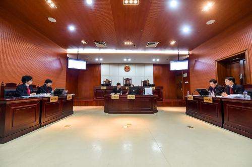 强奸10岁女童致死改判死缓：应注重判决的法律和