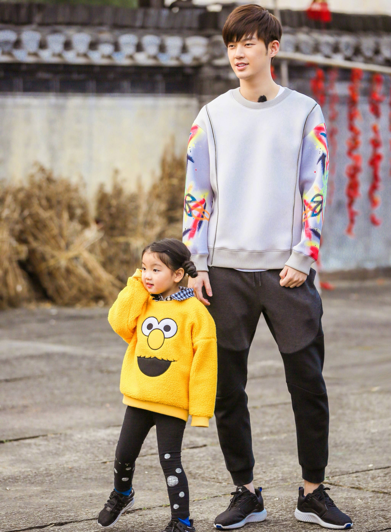 《爸爸去哪儿》董力、阿拉蕾时隔五年再合体，网友：如愿了