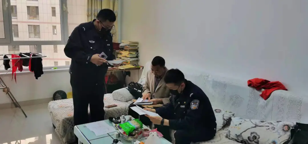 “办小事、帮小忙、解小忧、助小力”!为康巴什公安点赞