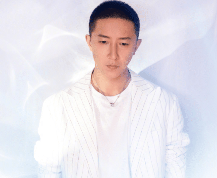 有种“整容”叫嫁人半年，韩庚还是原来的韩庚，卢靖姗却判若两人