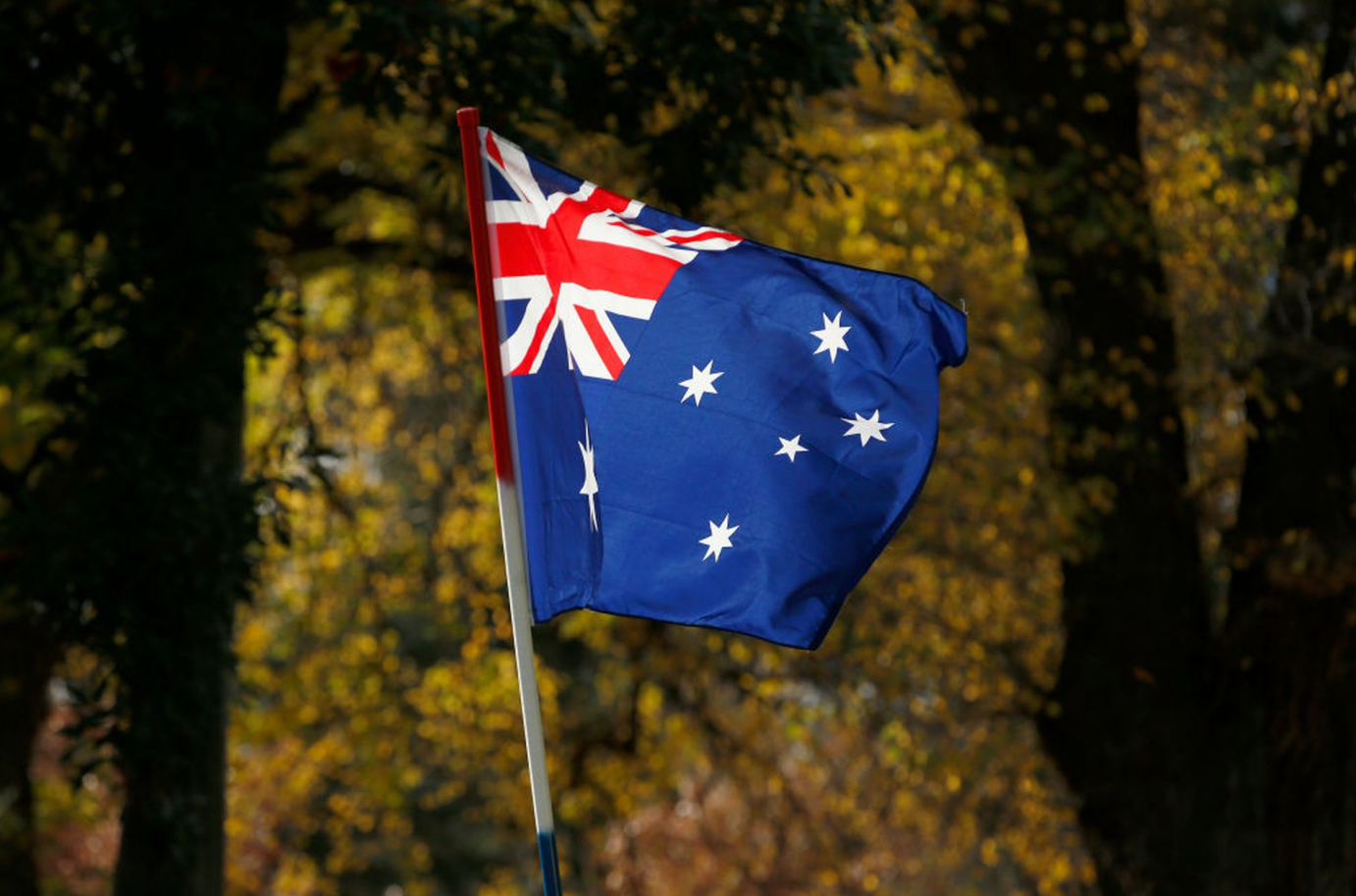 外媒編造謠言瘋狂詆毀中國，�中共滲透�成話題，遭中方專家批駁