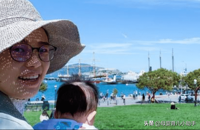 宝宝在电梯里小便，被邻居骂，宝妈的做法让邻居无地自容