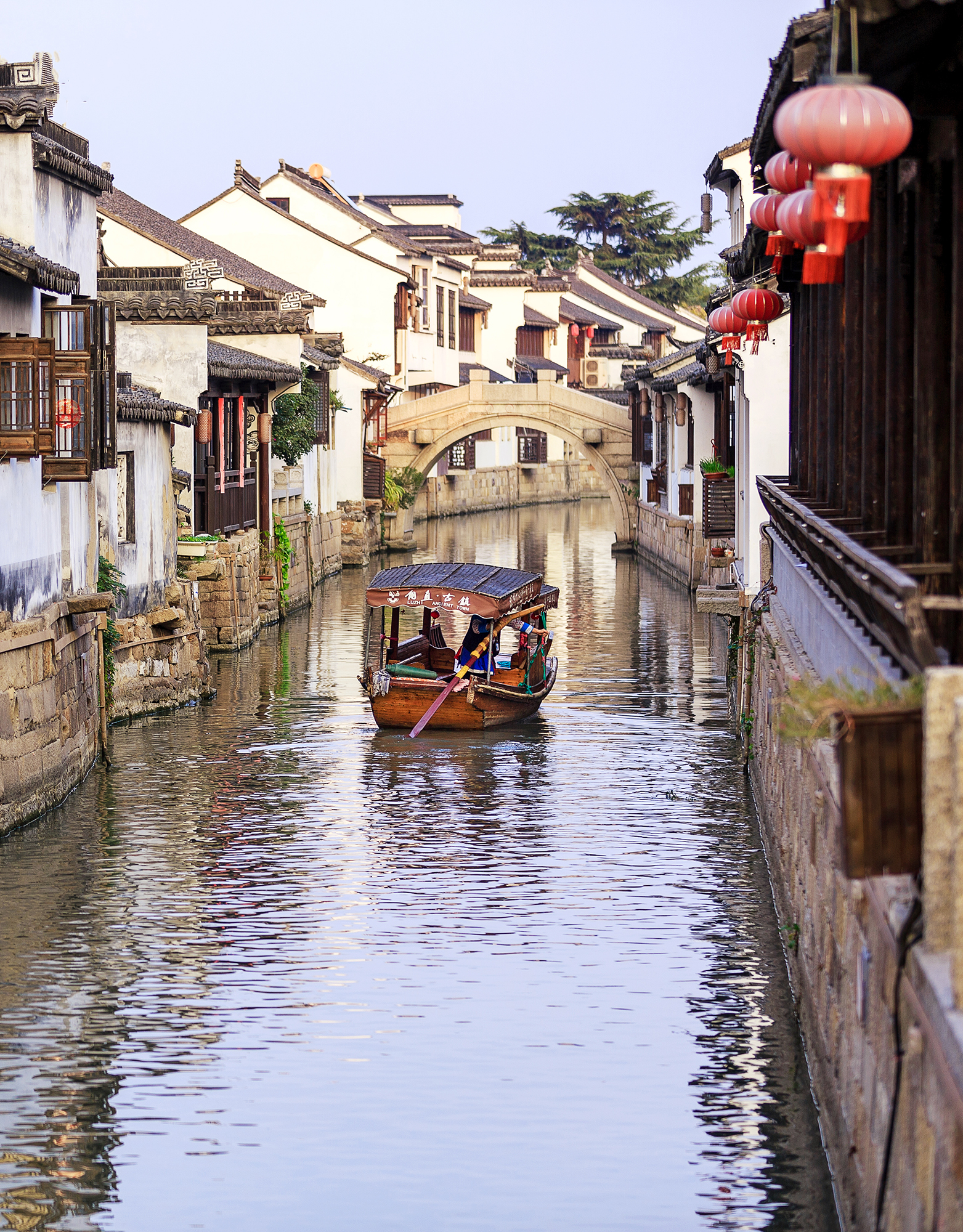 你們說的歲月靜好在哪里？我在甪直古鎮(zhèn)，看夏天的風(fēng)吹過