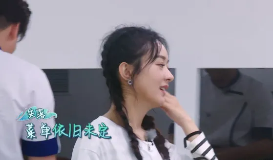 《中餐厅》开播有哪些看点？赵丽颖情绪崩溃，黄晓明被坑到累脱妆