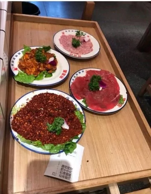 陈赫火锅店人均73真不贵，很好吃但不想去第二次