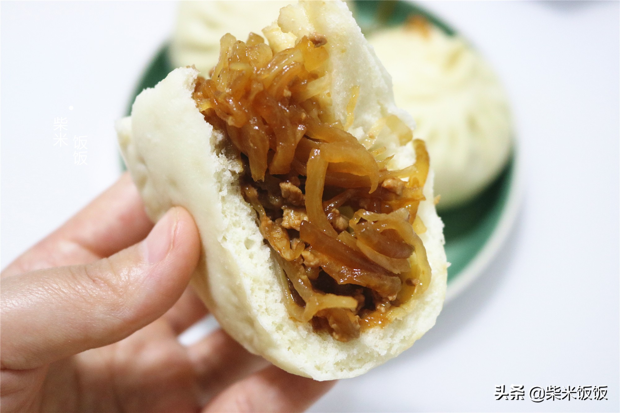 蘿蔔包子要好吃，換種方法來調餡，柔軟鮮香，美味又多汁