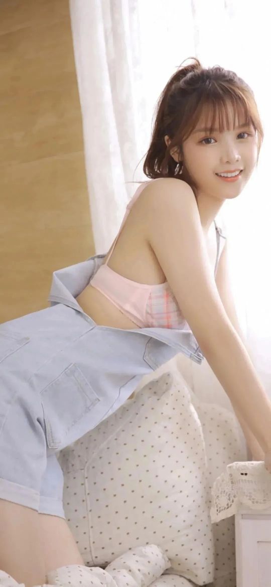 美人图 全面屏性感美女壁纸图片