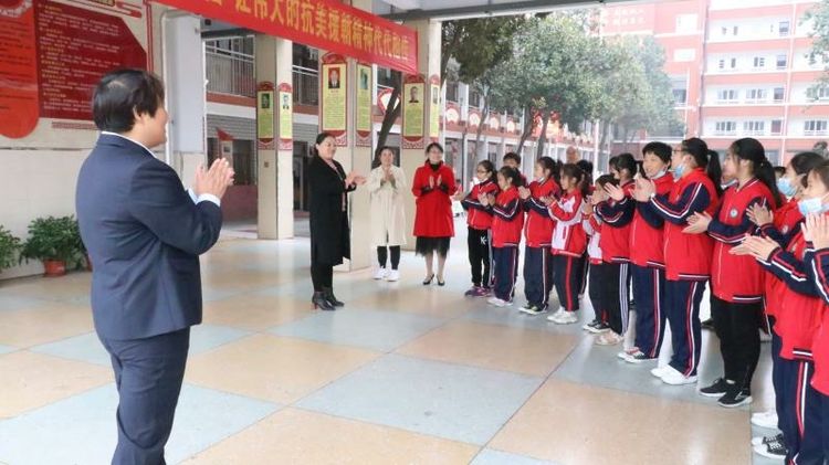 ����ʮ��С���С��¾�����Ԯ��������ʱ�����ˡ�������ջ